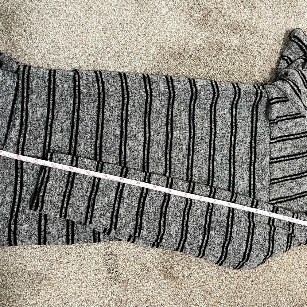 Lou & Grey Gray Striped Blouse - Picture 7 of 8